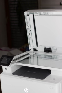 Ansprechendes Design des HP-Laserdruckers